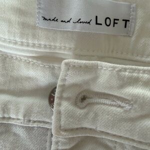 Women’s LOFT White skinny jeans